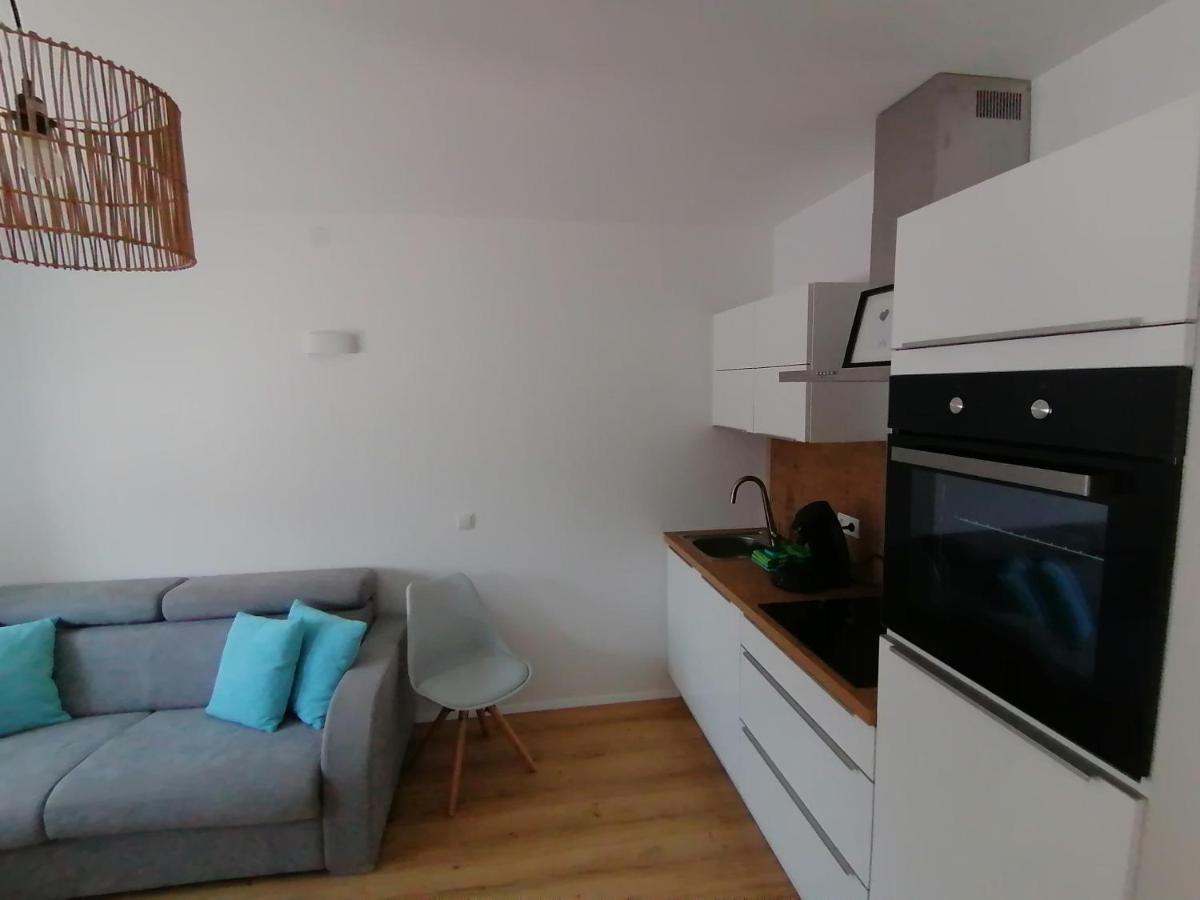 Appartement Zum Hofgassl Haus Isi à Mörbisch am See Extérieur photo